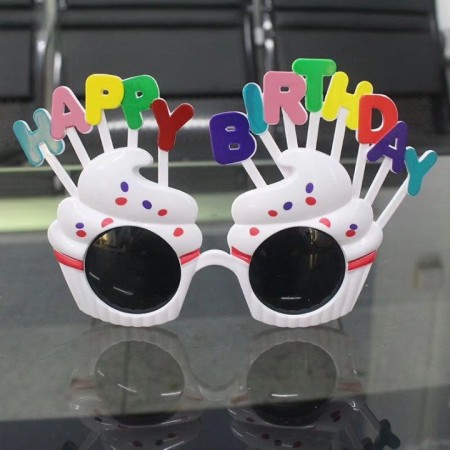 Ochelari Happy Birthday, Flippy, Tematica Aniversare, Protectie Soare, din Plastic, Model Prajiturele, 18.5x11.5 cm, Alb