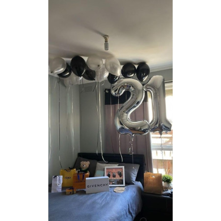 Balon din Folie Metalizata, Flippy, Figurina Cifra, Tema Aniversare 40 cm, Ambalaj Individual, Pai inclus, Umflare cu Aer sau Heliu, Argintiu, Cifra 1