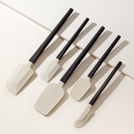 Set 5 Ustensile de Bucatarie, Flippy, din Silicon si Lemn, Spatule de Diferite Dimensiuni, Termorezistente, Antiaderente, Alb-Negru