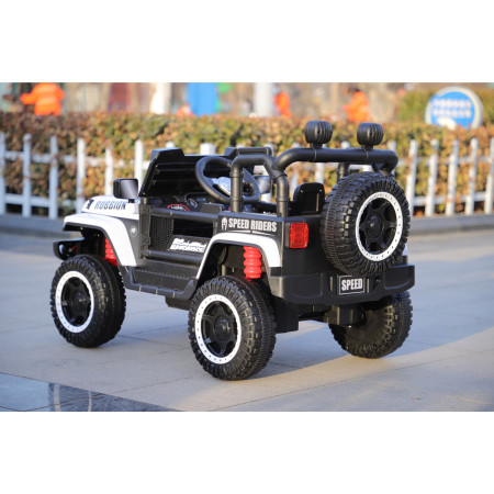 Mașină Electrică pentru Copii, Flippy, Off-Road, Conectare Bluetooth, telecomandă, Tracțiune Integrală, Lumina Intermitenta, Baterie 12V 7Ah, 120x63x68cm, Alb