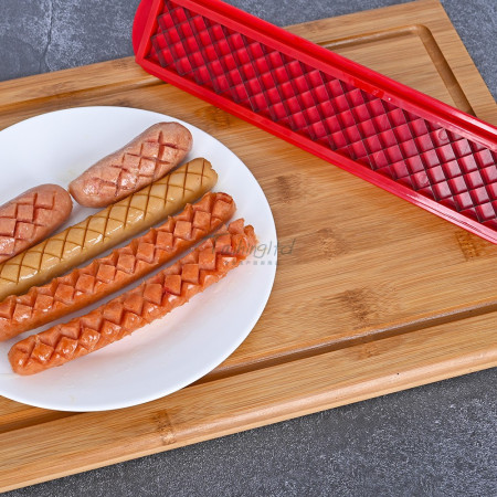 Feliator manual pentru hot-dog Flippy, crestare carnati si hot-dog, manual, potrivit pentru gratar, 29.5 x 6.5 cm, din inox si ABS, rosu