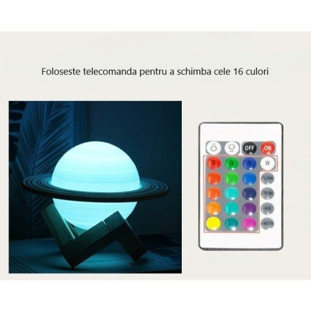 Lampa de veghe cu telecomanda in forma de Saturn 3D Saturn Light 16 culori, alimentare baterii, stand lemn inclus, 15 cm, Flippy