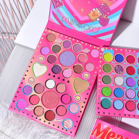 Trusa de Machiaj, KEVIN & COCO, Mean Girl Heart, Fard de Pleoape, Iluminator, Blush Cremos, 96 culori, 21 x 15.7 x 2.4 cm