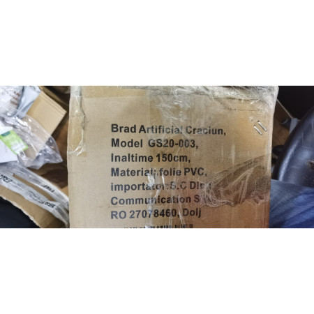 Brad Artificial de Craciun, Flippy, 1.5 m inaltime, Verde, Pulverizat complet alb-tip zapada, Interior/ Exterior, Ramuri bogate, Resigilat