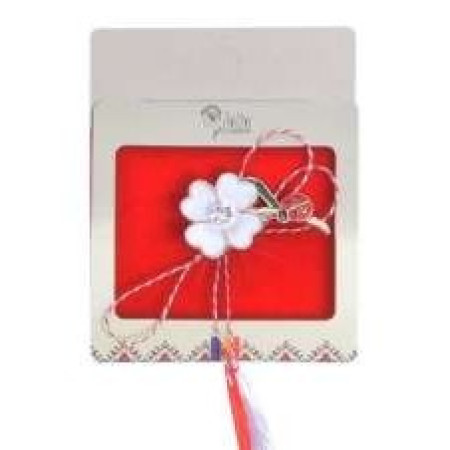 Martisor Brosa V12 Trifoi Alb cu Gargarita 5.5cm x 7cm