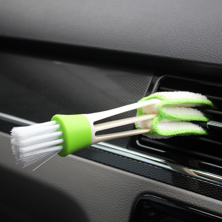 Perie Multifunctionala de Curatare, Flippy, pentru Ventilatie Auto, Doua Capete, Moale, Microfibra, Alb-Verde, 16.25cm