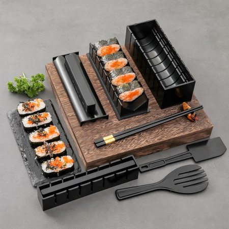 Set ustensile pentru facut sushi Flippy, 10 piese, forma inima inclus, 3 forme clasice, extensibil, finisaj lucios, material ABS, curatare usoara, negru