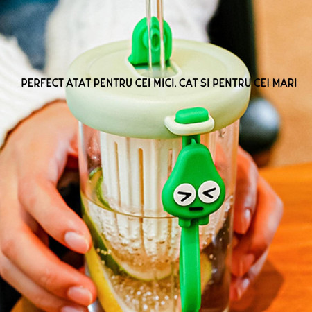 Pahar din silicon, cu capac si pai, pentru copii, Flippy, anti-cadere, compartiment pentru fructe/ceai/gheata, rezistent la temperaturi inalte, 500ml, Verde, 14.5x8.8x20 cm