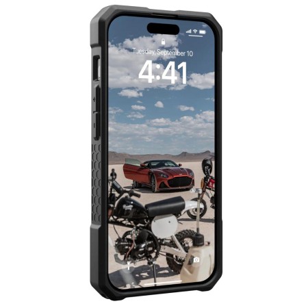 Husa pentru iPhone 15 Pro - UAG Monarch Pro - Carbon Fiber