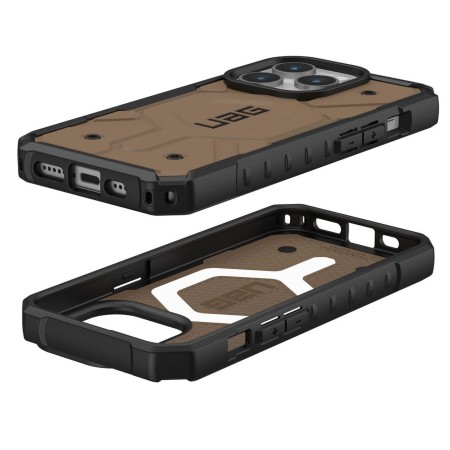 Husa pentru iPhone 15 Pro Max - UAG Pathfinder MagSafe - Dark Earth