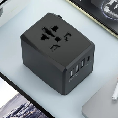 Adaptor pentru Priza PD15W, 3 x USB, Type-C, EU, UK, AUS, US - Techsuit (HHT904) - Black