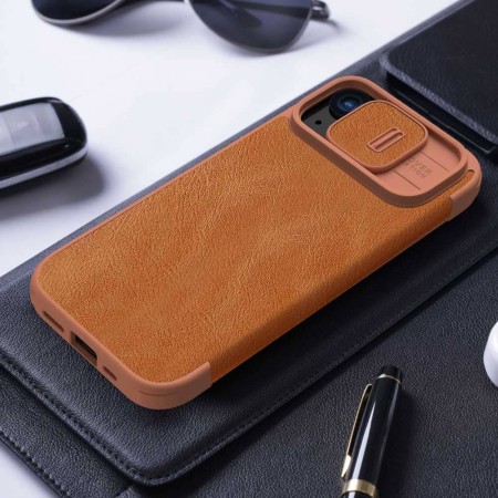 Husa pentru iPhone 15 - Nillkin QIN Pro Leather Case - Brown